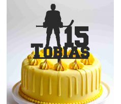 Hokejista na tortu s menom a číslom