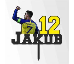 Ronaldo zápich na tortu s menom a číslom