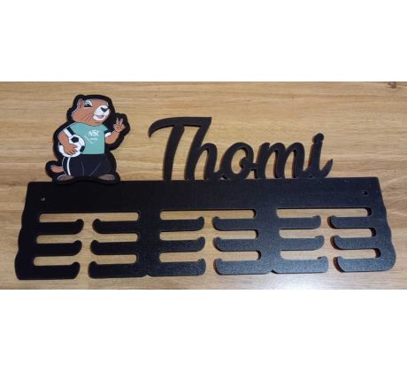 vešiak na medaily personalizované meno logo tlačené 2